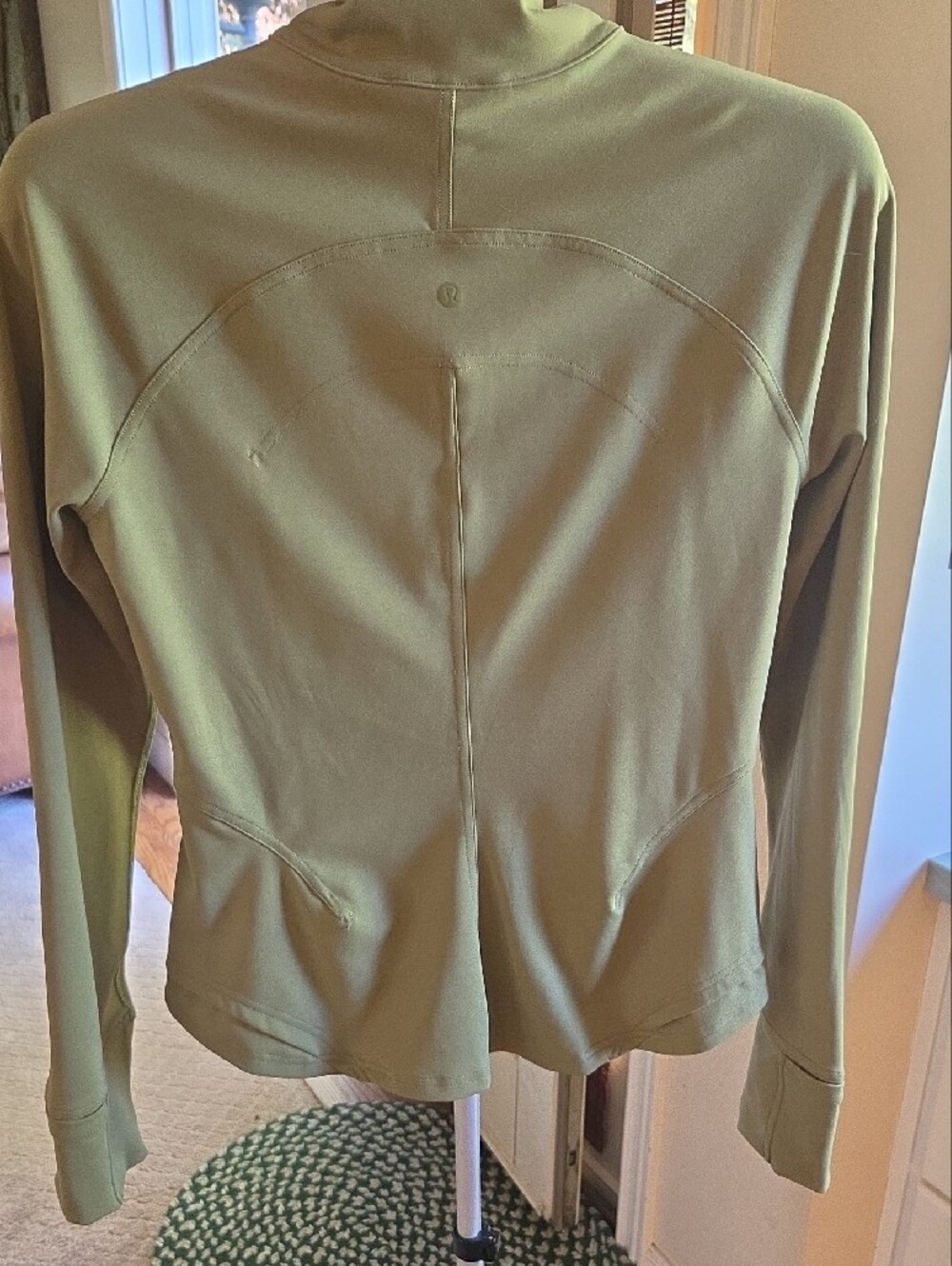 Lululemon InStill Zip-Up Jacket - Picture 6 of 8